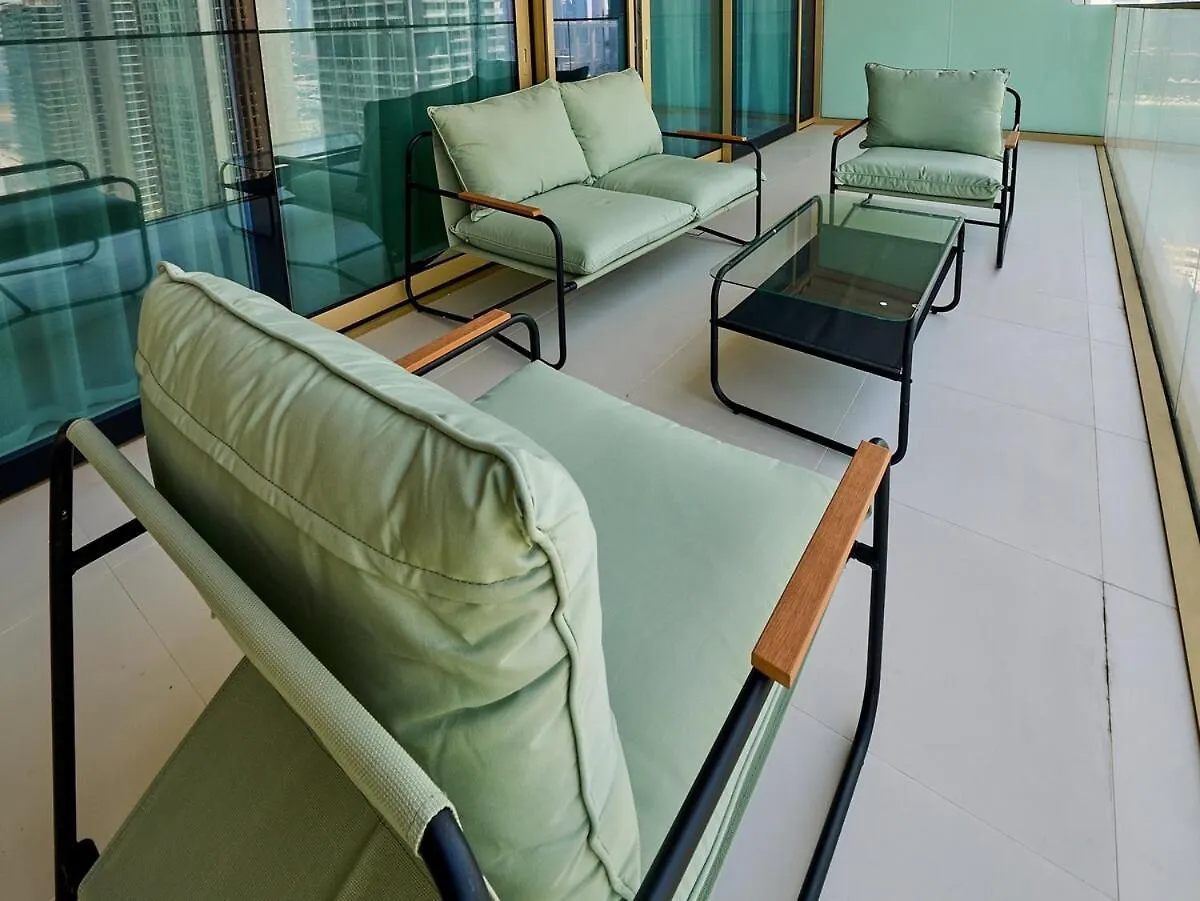 Utra Lux Large 1 Bedroom With Sunset Views And Private Beach Dubai