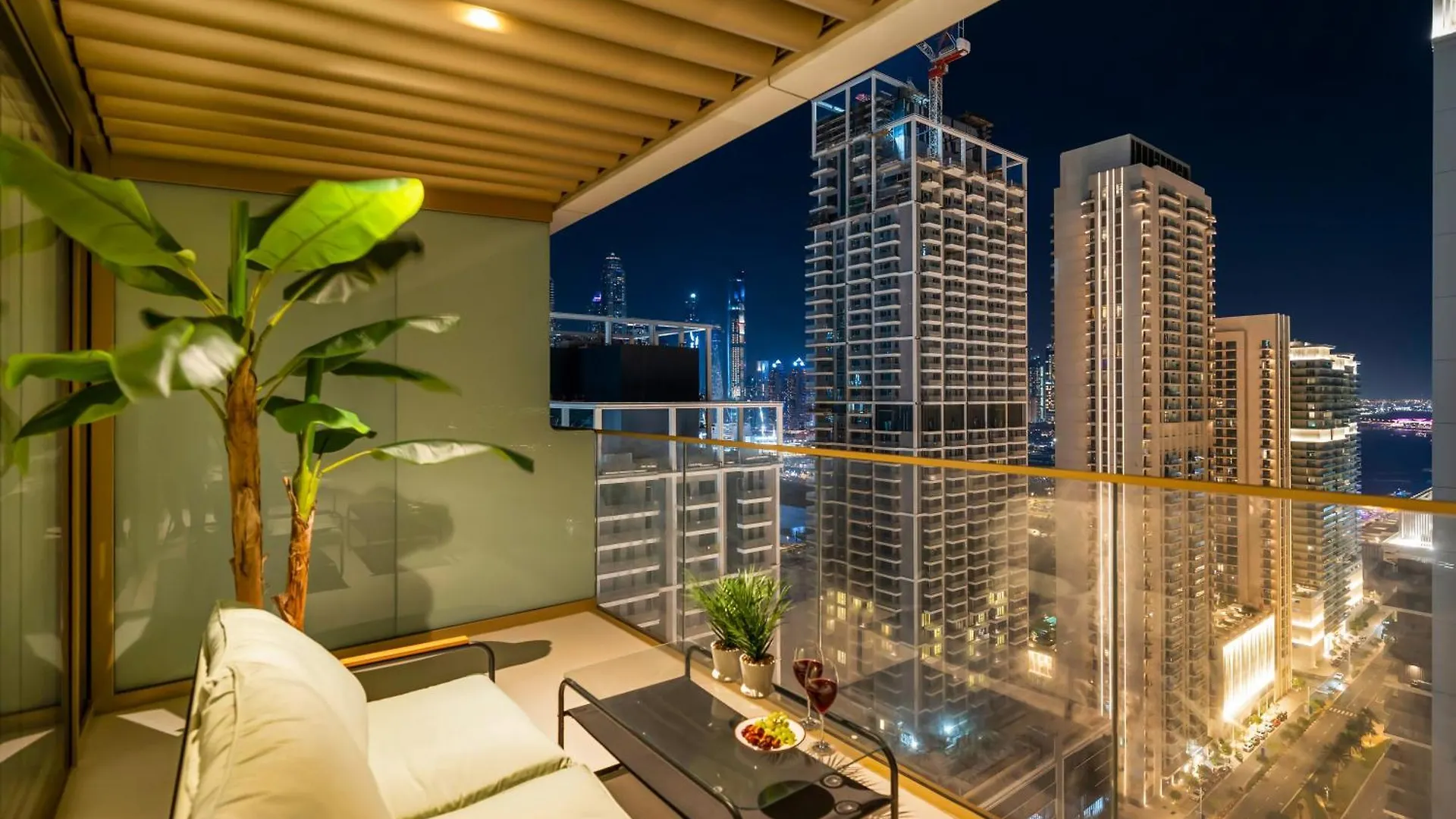 Utra Lux Large 1 Bedroom With Sunset Views And Private Beach 0*, Dubai
