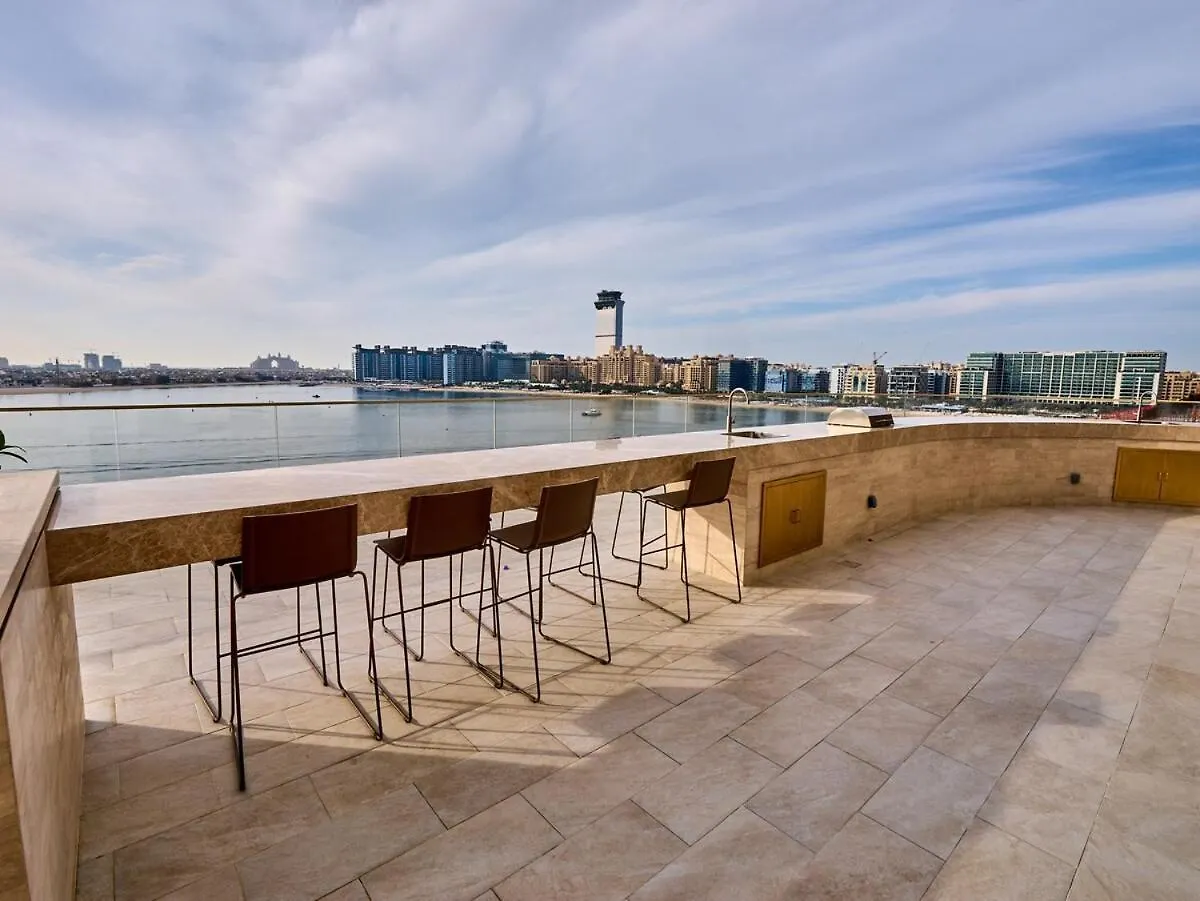 Utra Lux Large 1 Bedroom With Sunset Views And Private Beach 0*, Dubai United Arab Emirates