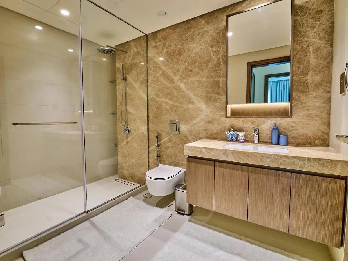 Utra Lux Large 1 Bedroom With Sunset Views And Private Beach 0*, Dubai