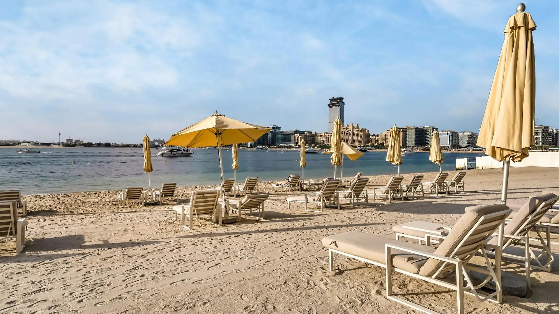 Apartment Utra Lux Large 1 Bedroom With Sunset Views And Private Beach United Arab Emirates