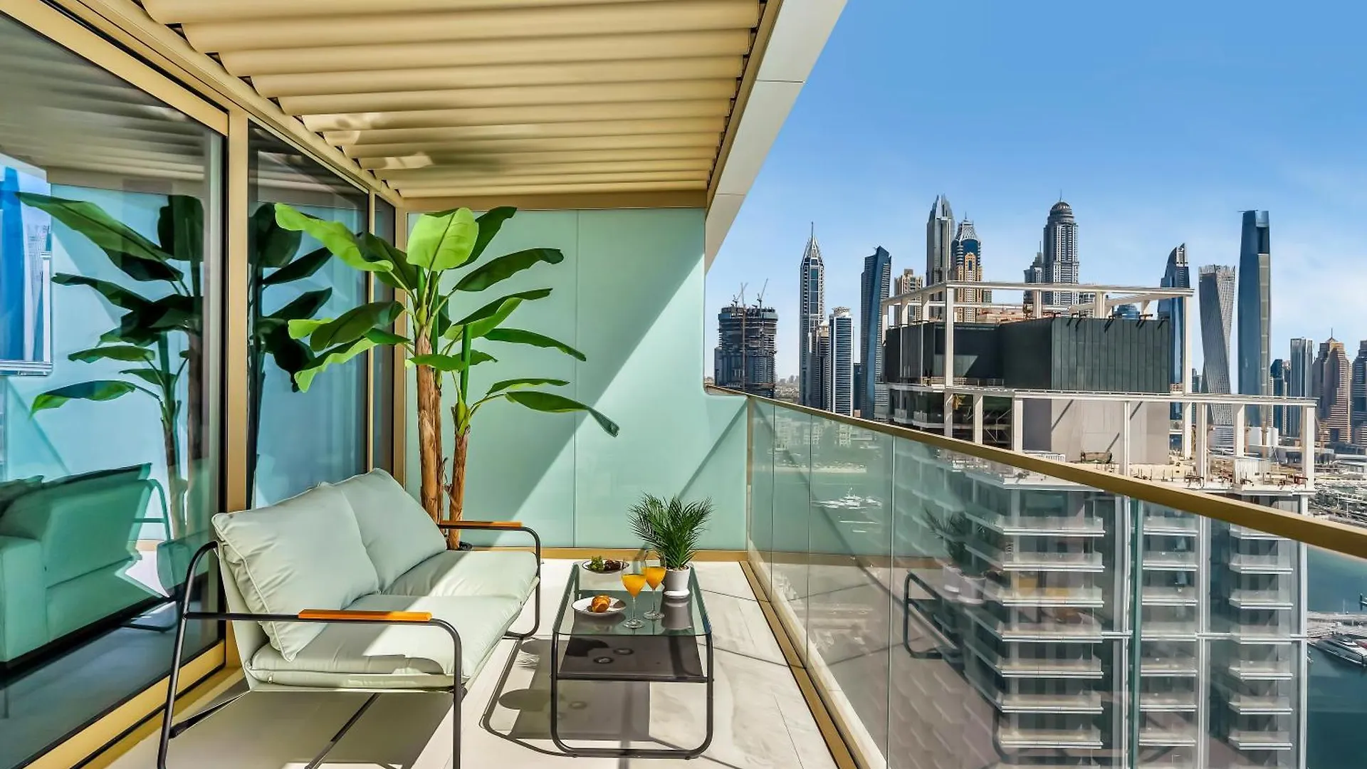 Apartment Utra Lux Large 1 Bedroom With Sunset Views And Private Beach