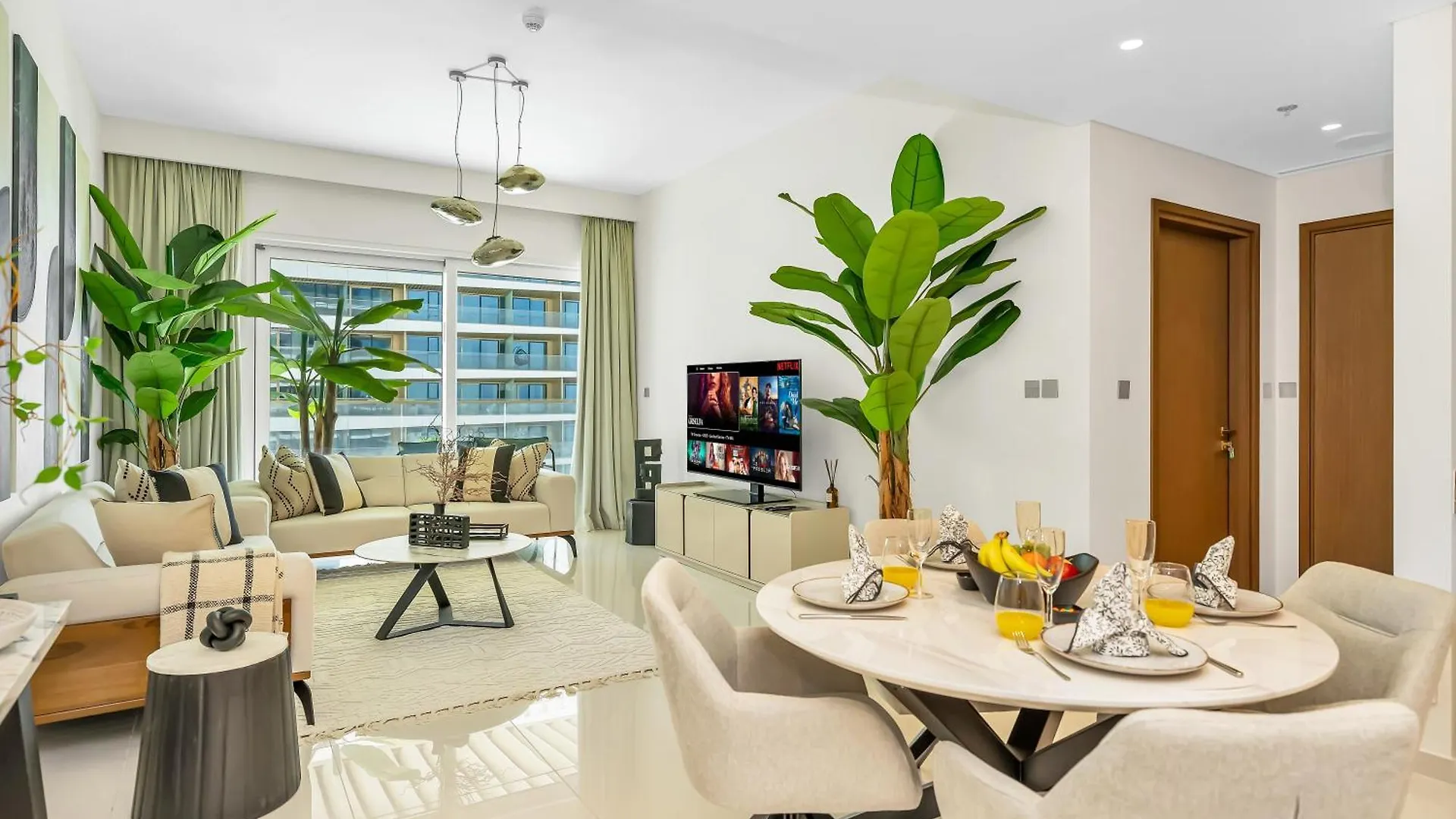 Utra Lux Large 1 Bedroom With Sunset Views And Private Beach Apartment