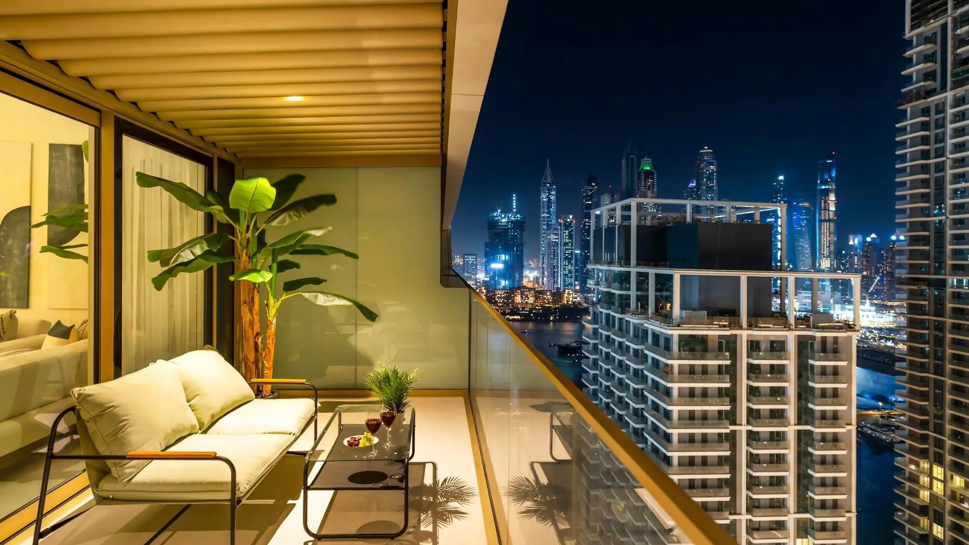 Utra Lux Large 1 Bedroom With Sunset Views And Private Beach 0*, Dubai United Arab Emirates